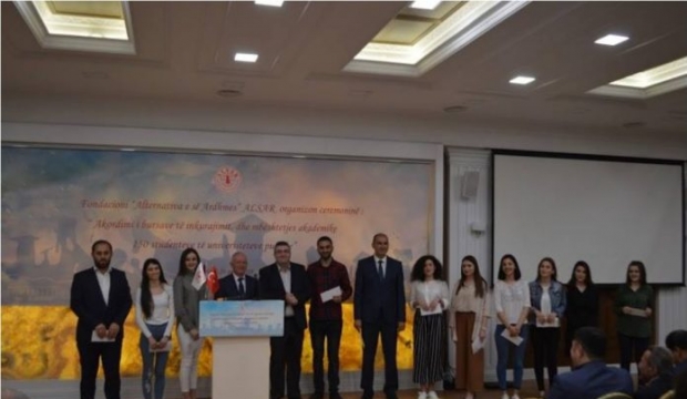 Alsar Vakfı’ndan 150 başarılı öğrenciye burs
